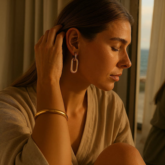 "CAPE TOWN" LINK HUGGIES